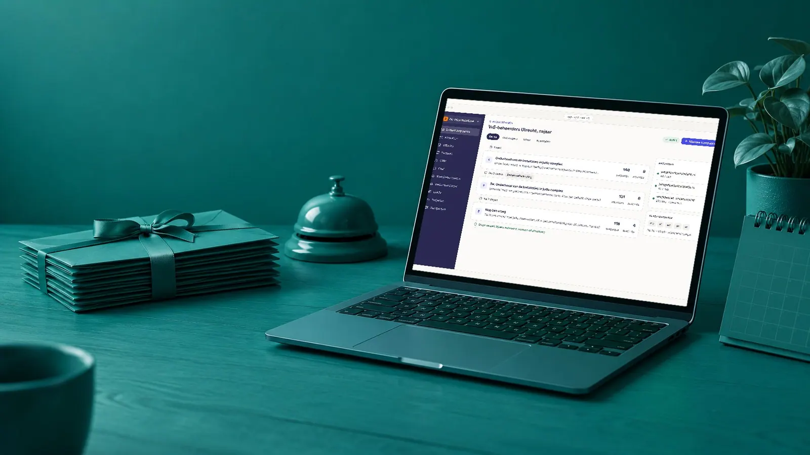 Een laptop met een e-mailcampagne in de app van Next Apex